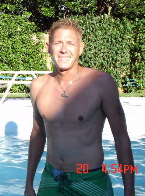 Pic #1M* Enjoying The Fla Weather