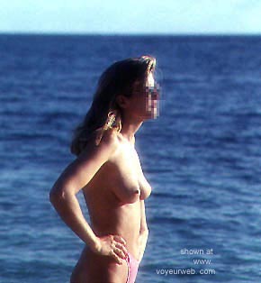 Pic #1 Sondrea on the Islands 3