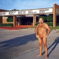 Pic #1 Male      in Public