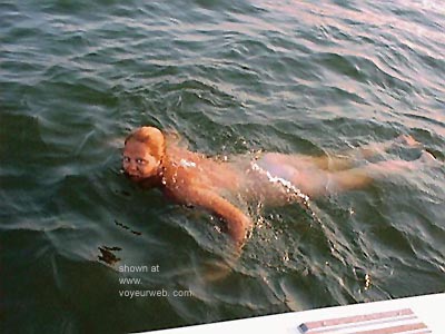 Pic #1She      is still nervous