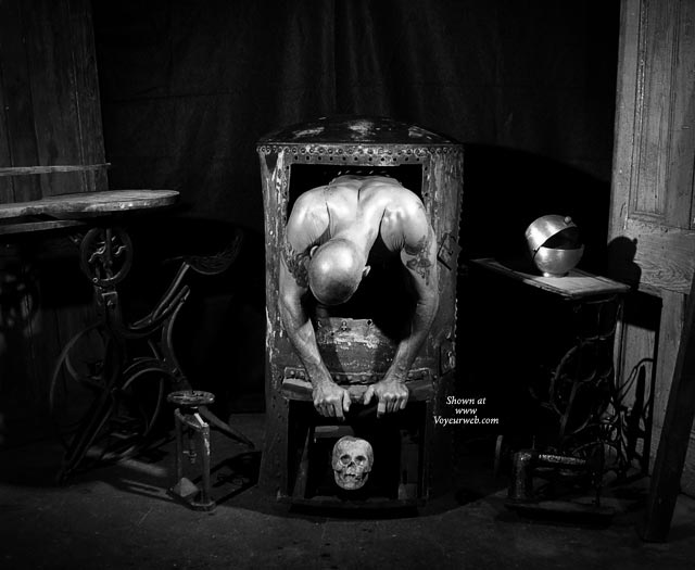 Pic #1M* Industrial Trash