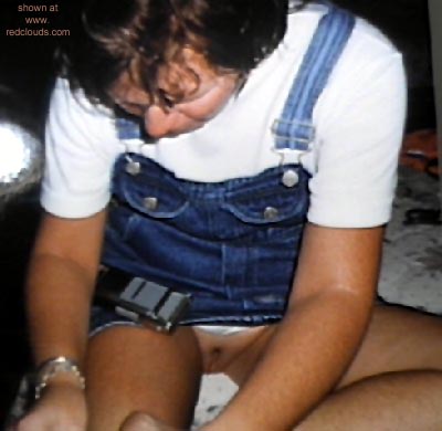 Pic #1Wifeshows voyeur