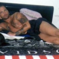 Pic #1Gimme      a Guy