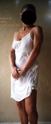 Pic #1Wet      Rose in White Dress