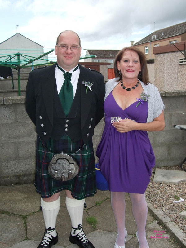 Pic #1Elgin Couple