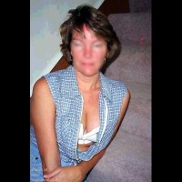 Pic #1 Wife      Avi