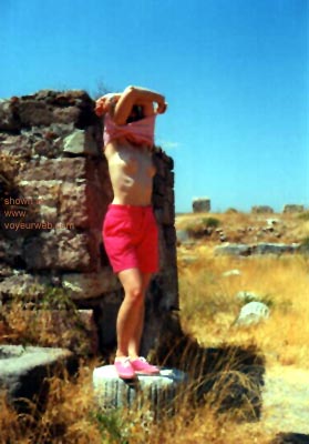 Pic #1the      Antic Statue