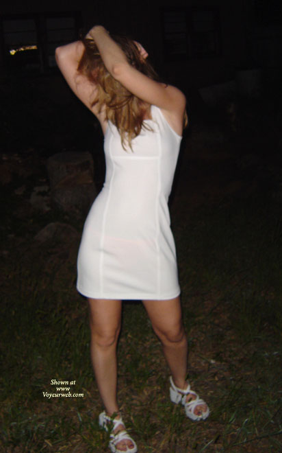 Pic #1 Amanda Out And About