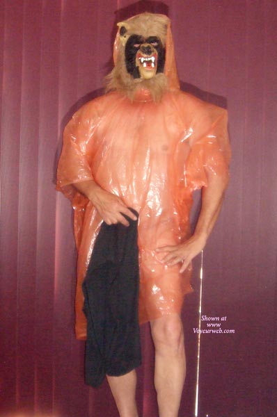 Pic #1M* Getting Ready For Halloween
