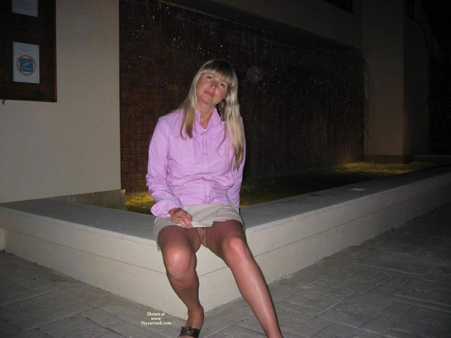 Pic #1Girlfriend upskirt:&nbsp;*PU Upskirt