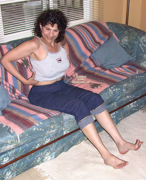 Pic #1 She Gets Naked