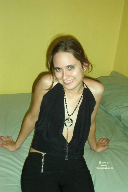 Pic #1Tite Souris And Her Black Top!