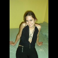 Tite Souris And Her Black Top!