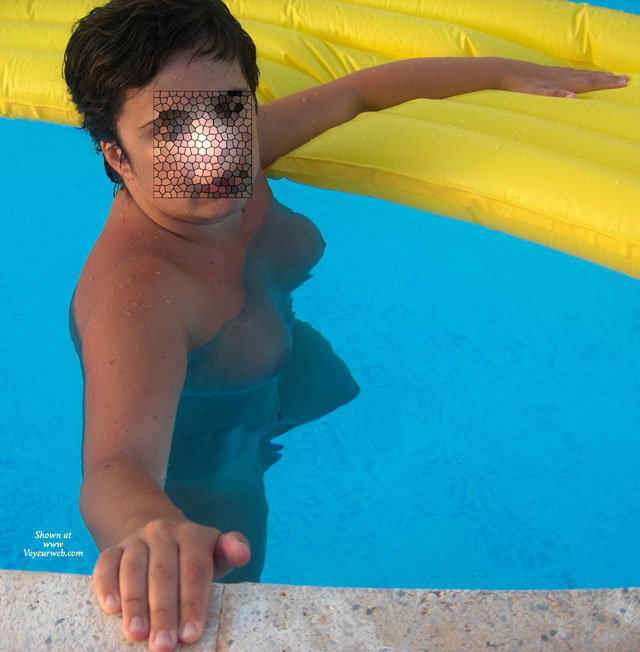 Pic #1Vecinita Cambia De Colchoneta