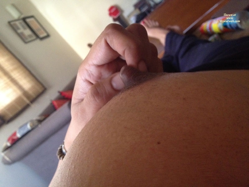 Pic #1Reveals - Topless Girls