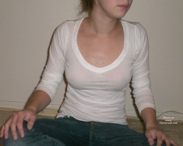 Pic #1Wet White T-shirt