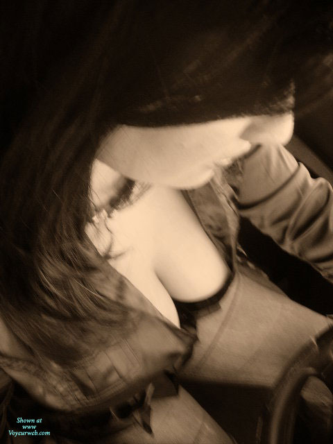 Pic #1ca My Vieja  Feeling Sexi In A Car 2