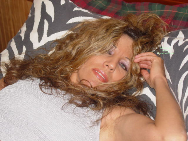 Pic #1 Portuguese Beauty