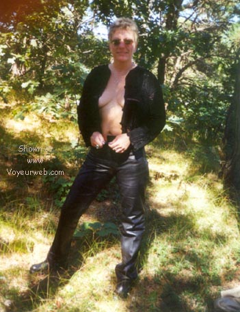 Pic #1 Too Hot For Leather