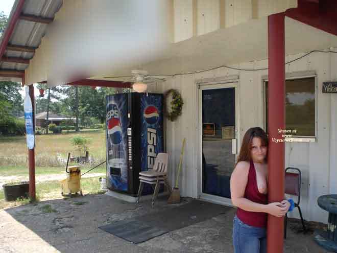 Pic #1 Bamababy--out And About