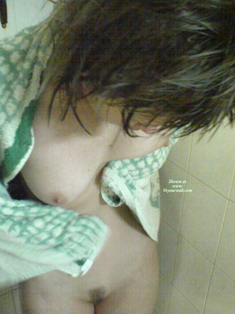 Pic #1Always Take Your Mobile Phone To The Bathroom!