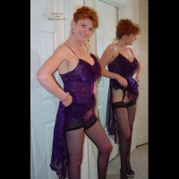 Pic #1Sandy - Redheaded Spread Pussy M.I.L.F.