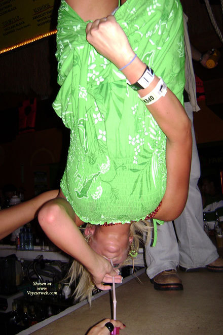 Pic #1 Frogging In Cancun