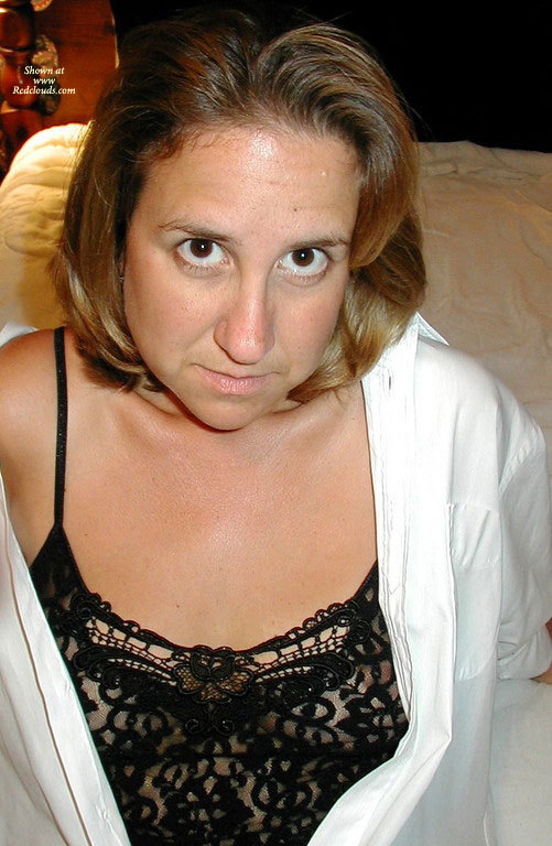 Pic #1Shy Wife Veronica