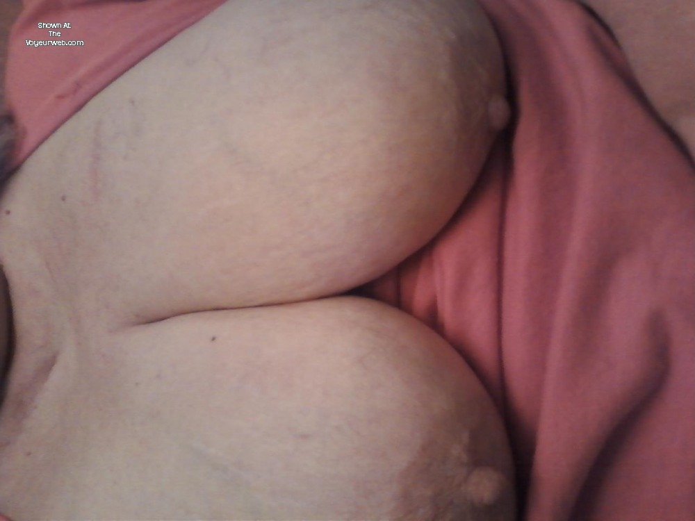 Pic #1 My large tits - Aerolas