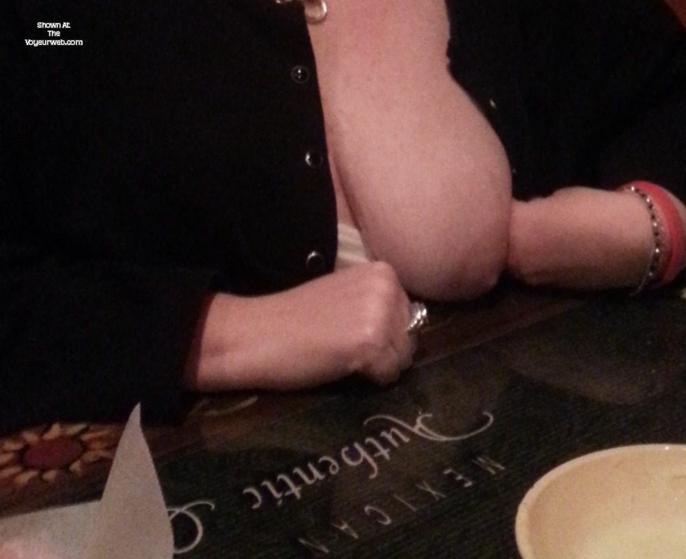 Pic #1 Medium tits of my wife - Cat