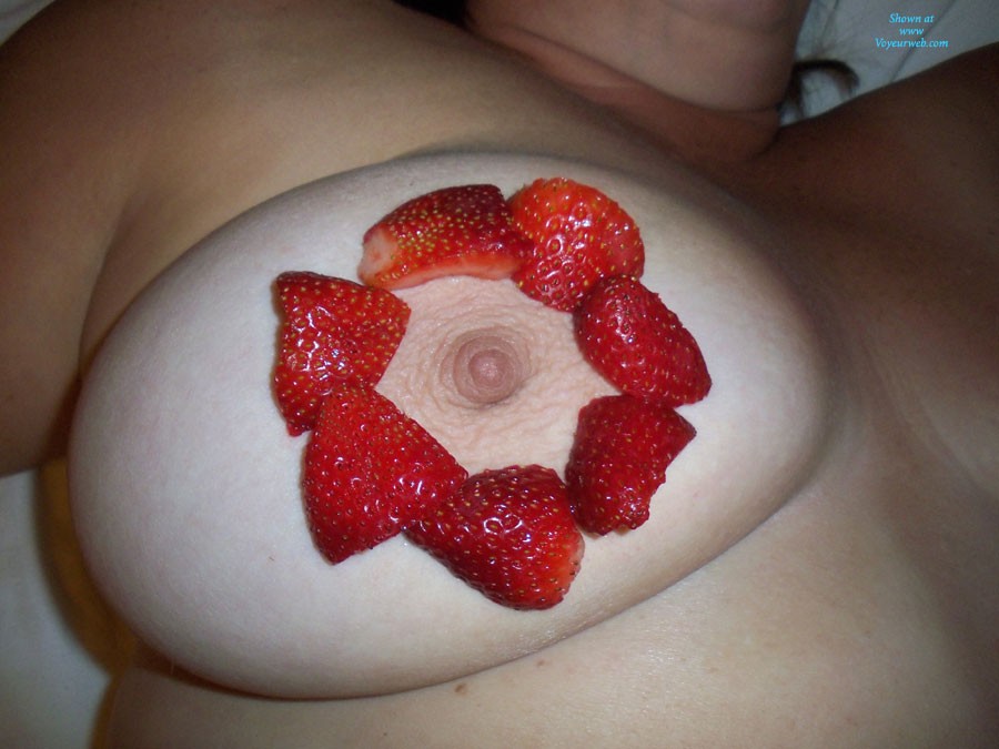 Pic #1 Shower Then Breakfast - Big Tits, Close-ups