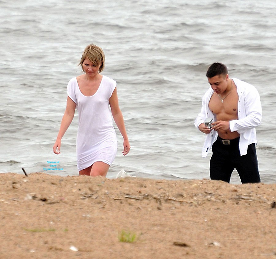 Pic #1Couples in Focus - Beach
