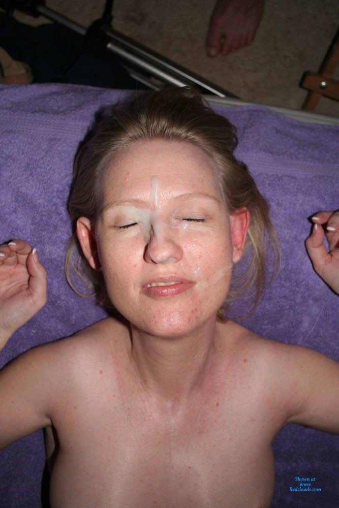Pic #1Loves Getting a Facial - Facials, Cumshot