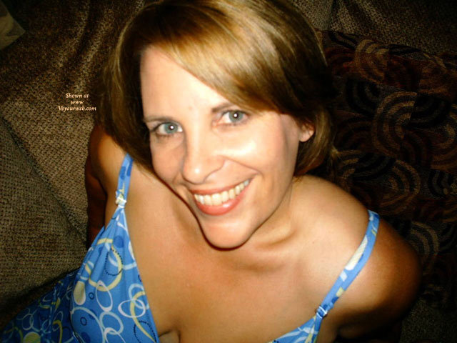 Pic #1Donna In And Out