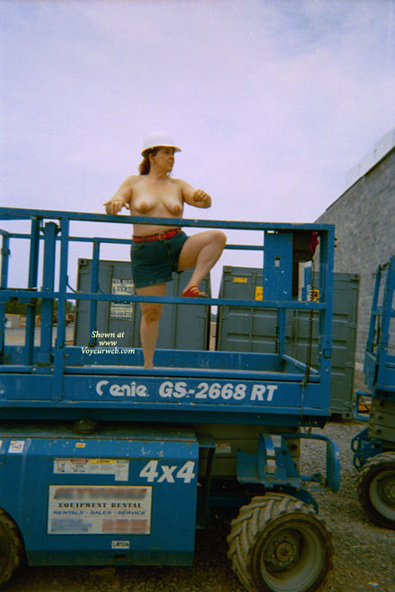 Pic #1Hard Hat