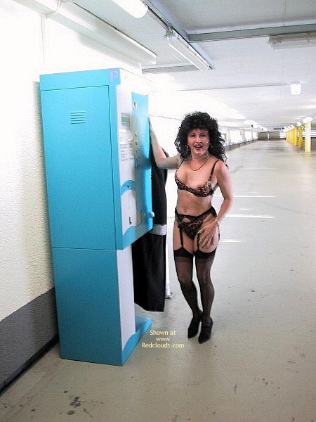 Pic #1Germanwife Flashing