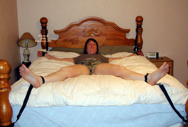 Pic #1Babylock Tied Up