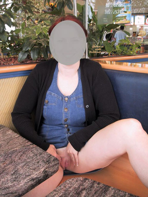 Pic #1In A Fast Food Restaurant