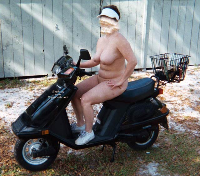 Pic #1B And E Body In Motion