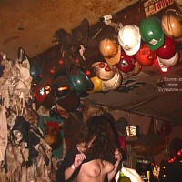 Pic #1 Popular NYC Nightspot 7