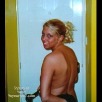 Pic #119 Yr Old And Very Busty