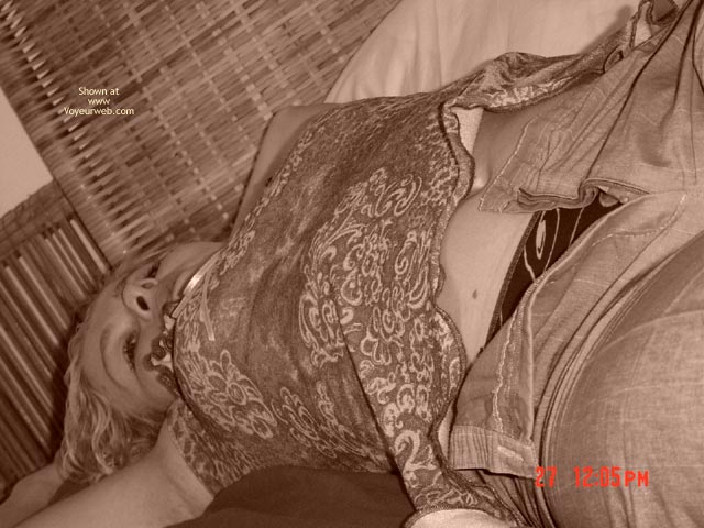 Pic #1Young Dutchies Break The Dikes