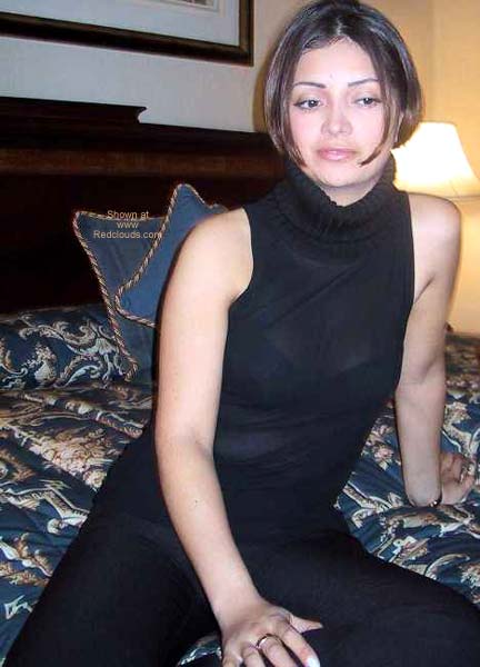 Pic #1Cecillia - Caliente