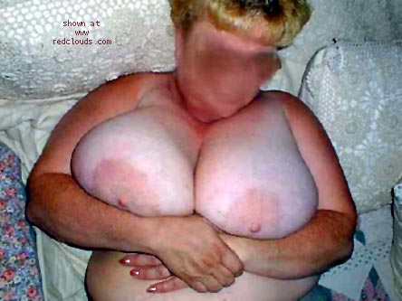 Pic #1Amber Juggs 2