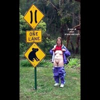 OZ Jill Still In Public