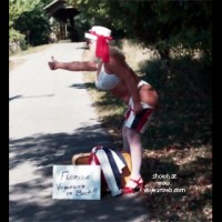 Pic #1CC      Hitchhiking To Florida