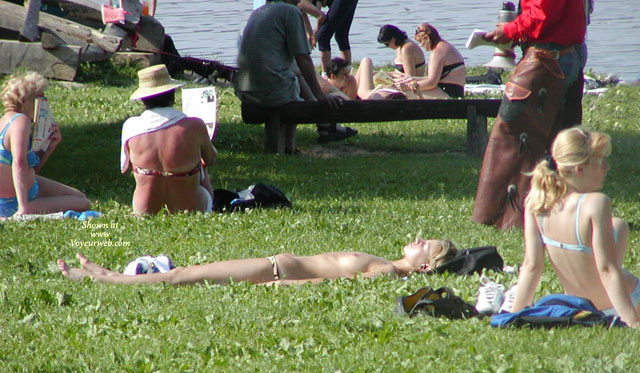 Pic #1Sexy Girl On Czech Beaches