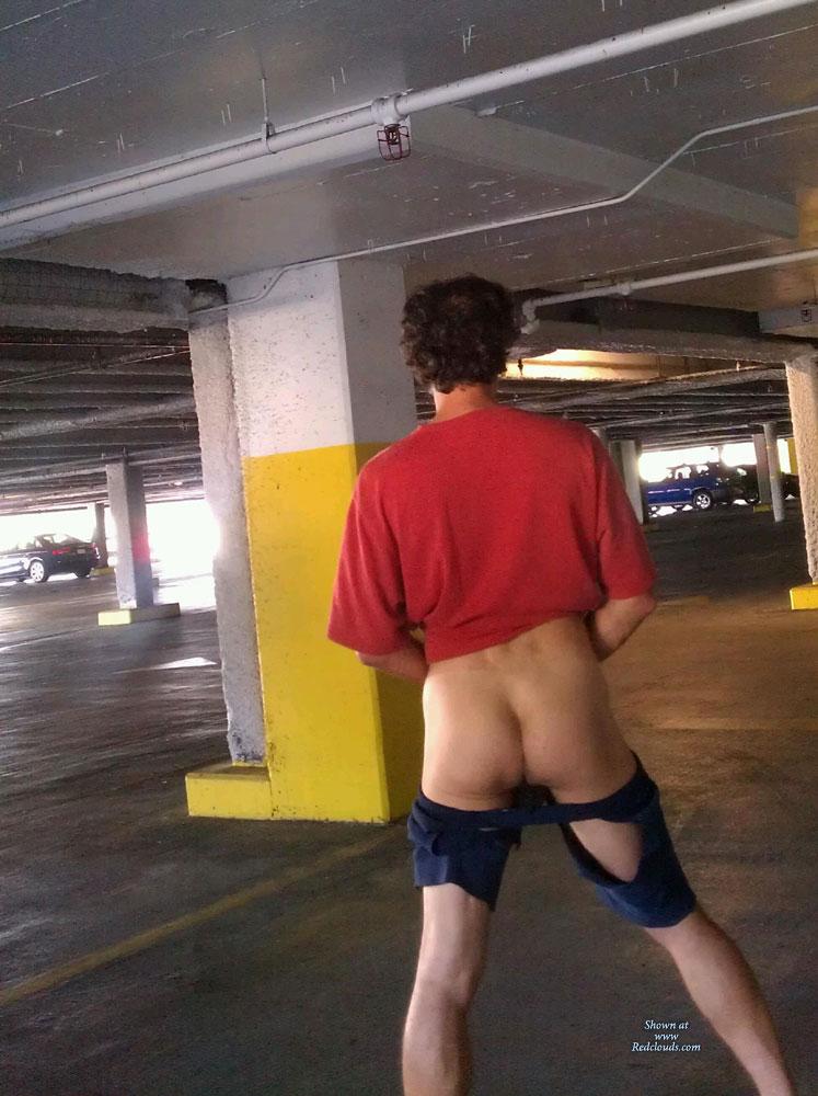 Pic #1M* Garage Exhibition - Men