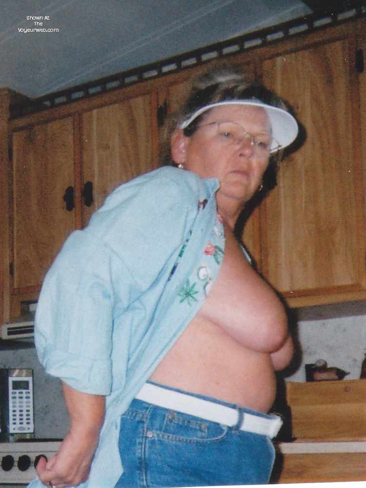 Pic #1 My large tits - marie