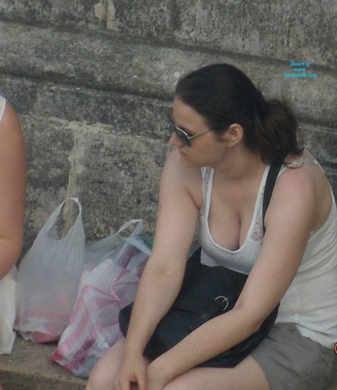 Pic #1Upskirt - Downblouse - Public Place